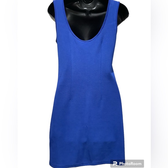 🎉HP Sleeveless Royal blue dress with gold nailhead trim and cut outs. Sz. M. NWT - Picture 3 of 4